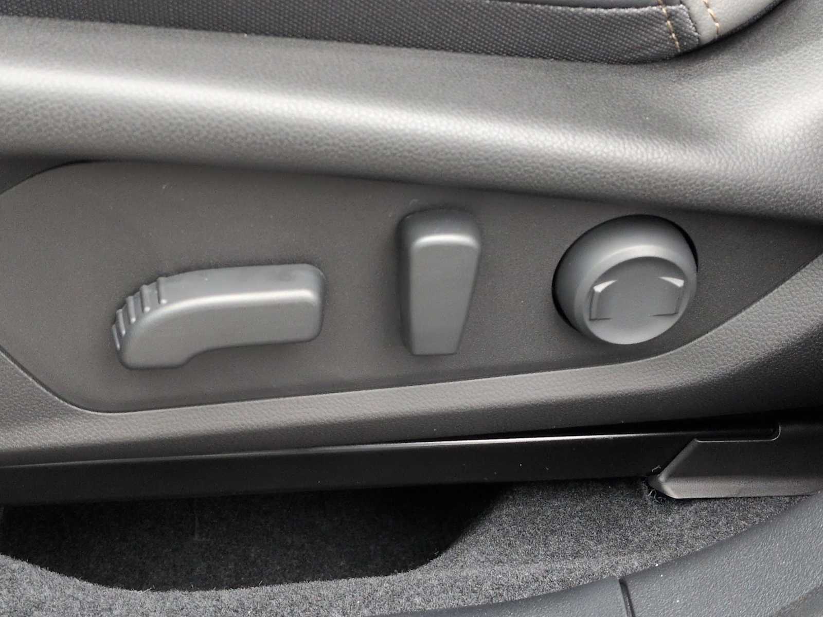 Thumbnail: 2026 Subaru Outback - 18