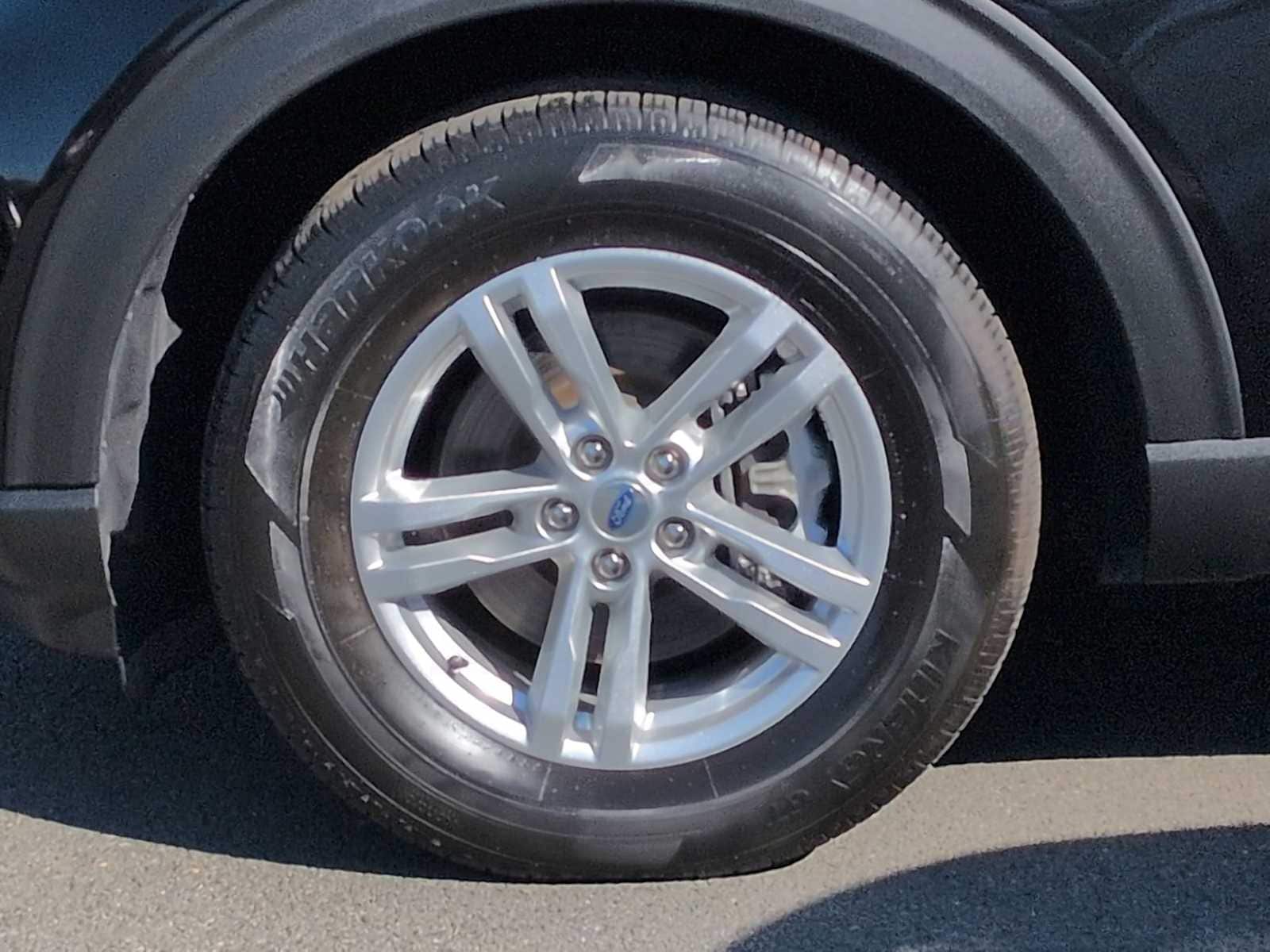 Thumbnail: 2023 Ford Explorer - 14