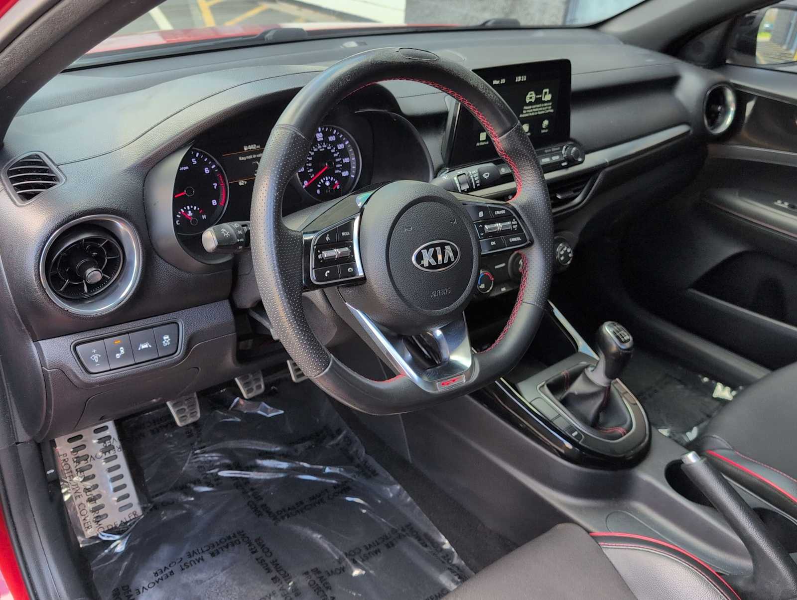 Thumbnail: 2020 Kia Forte - 10