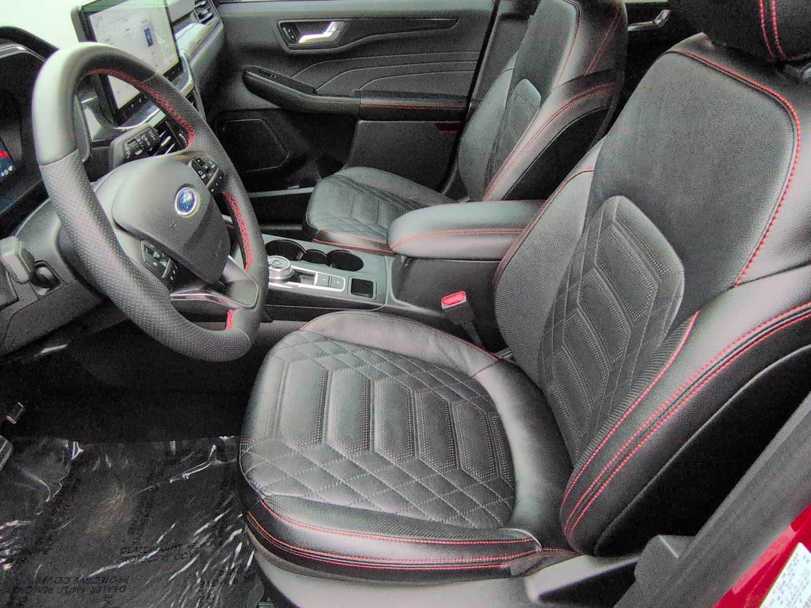 Thumbnail: 2023 Ford Escape - 10