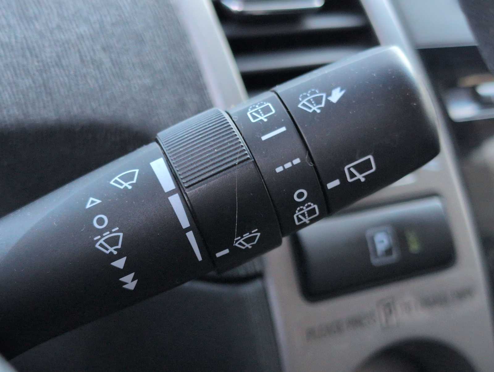 Thumbnail: 2009 Toyota Prius - 25