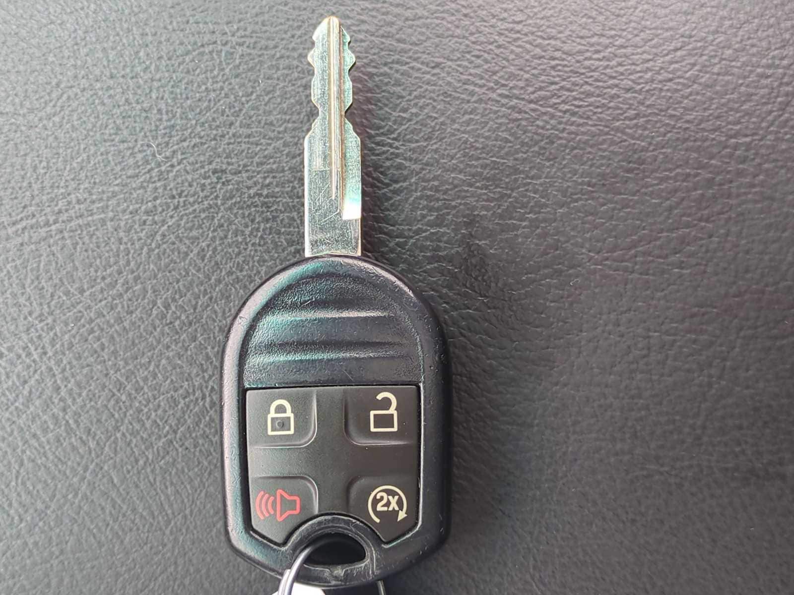 Thumbnail: 2015 Ford Explorer - 35