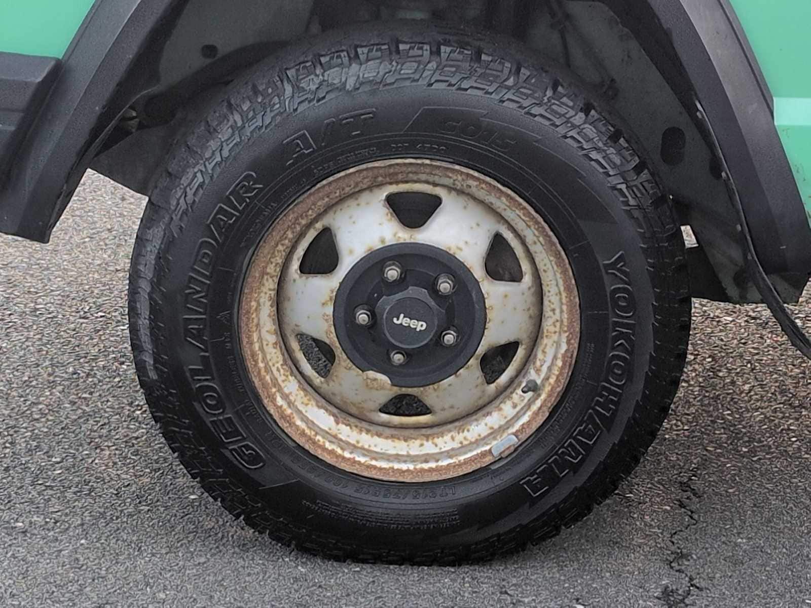 Thumbnail: 1994 Jeep Cherokee - 14