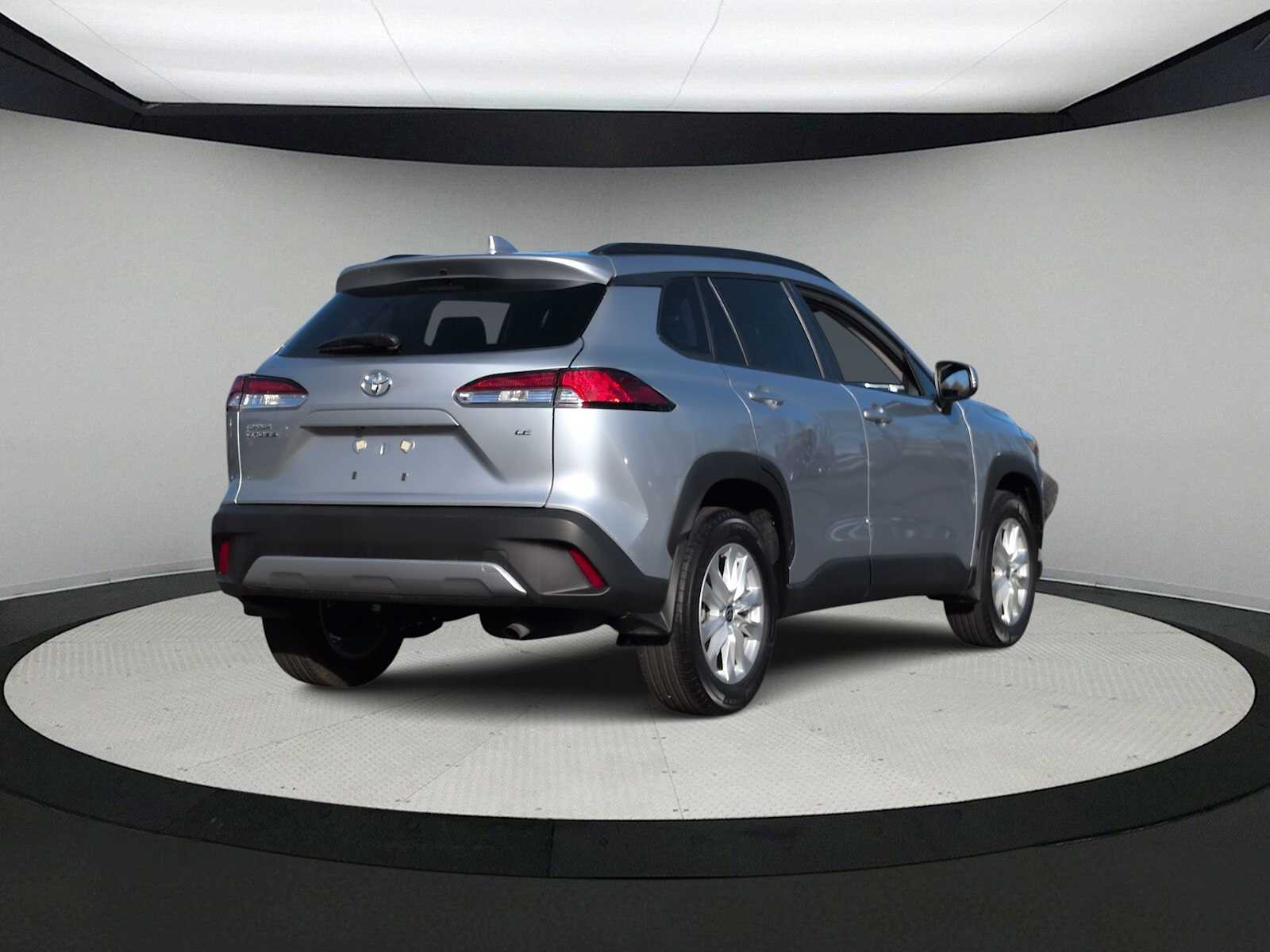 Thumbnail: 2024 Toyota Corolla Cross - 8