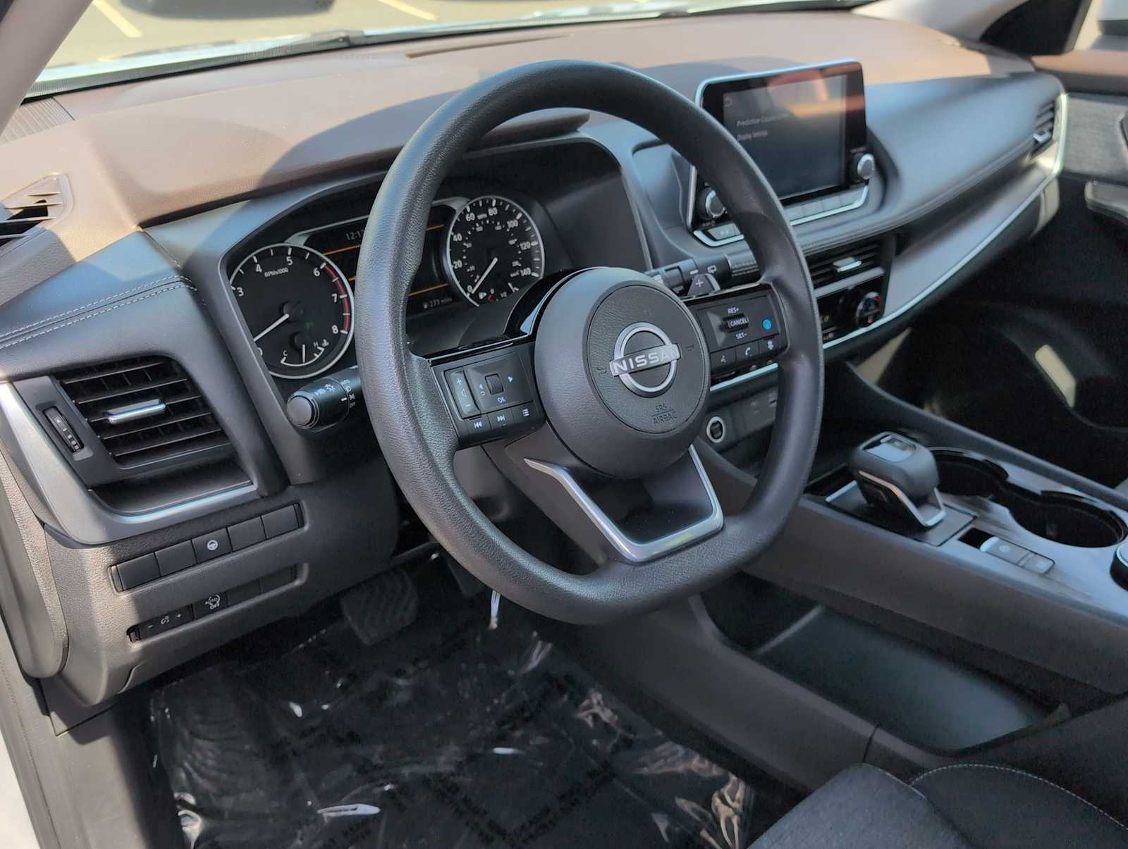 Thumbnail: 2023 Nissan Rogue - 10