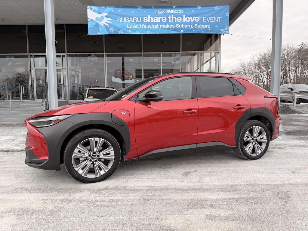 Used 2025 Subaru Solterra Limited SUV