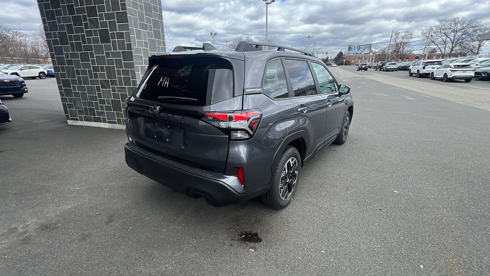 2026 Subaru Forester Premium - Photo 7
