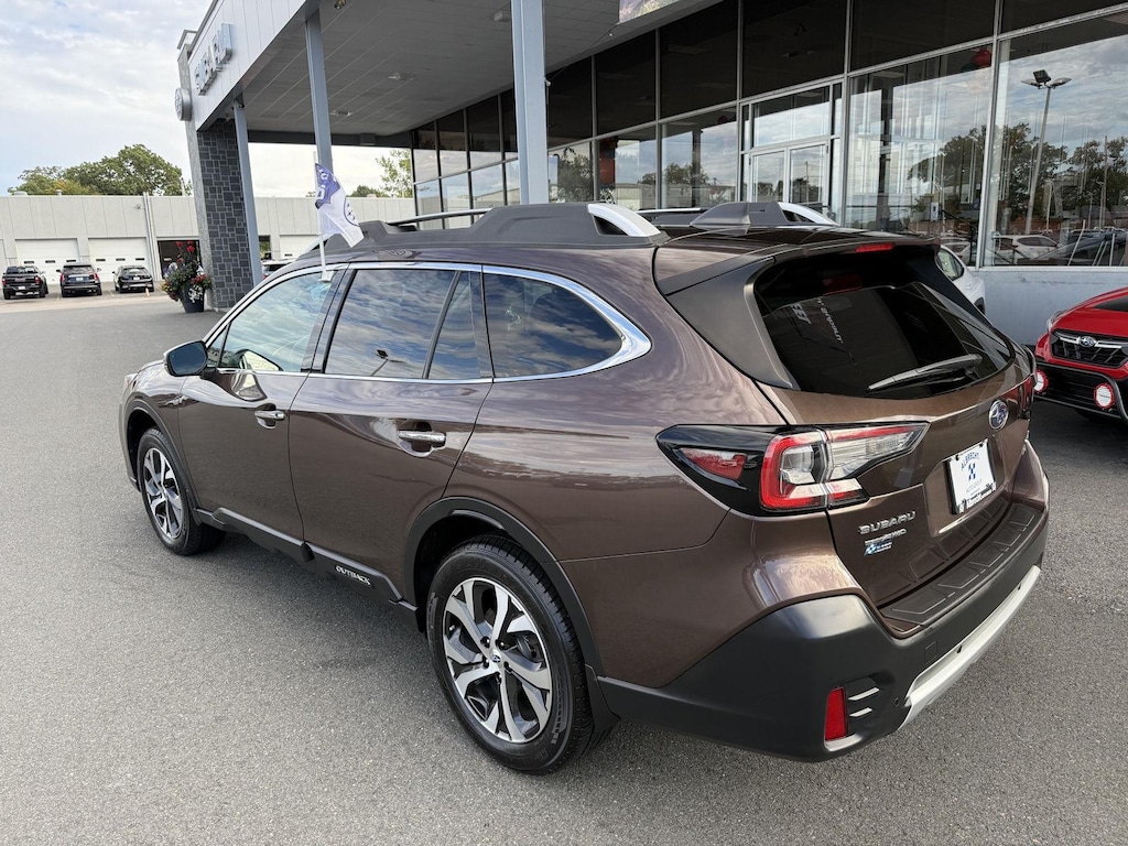 Used 2021 Subaru Outback Touring SUV