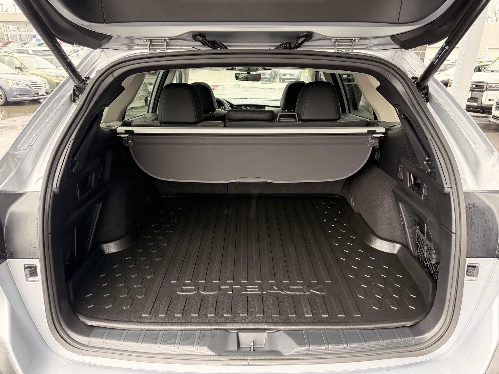 2023 Subaru Outback Onyx Edition - Photo 37
