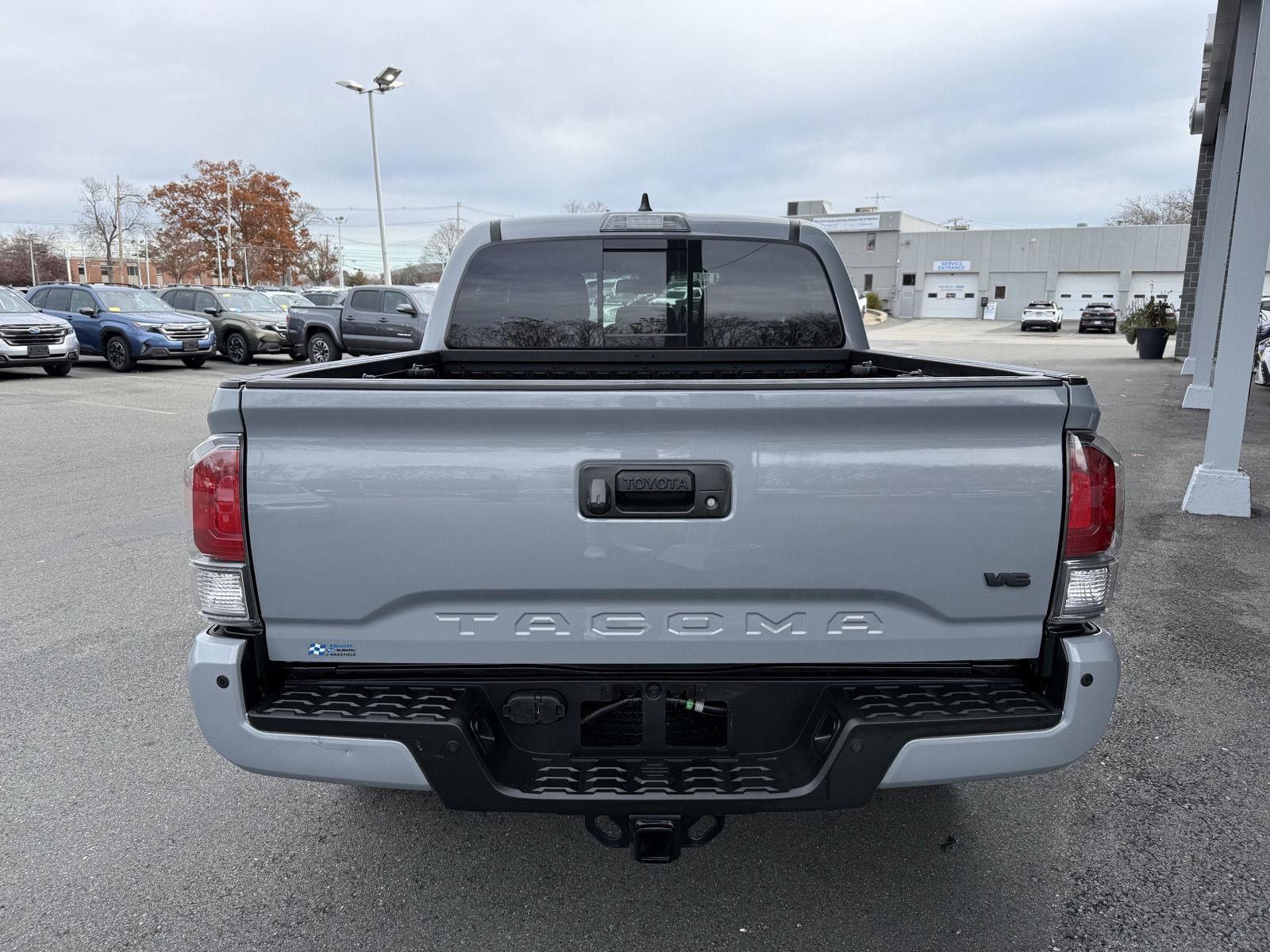 2021 Toyota Tacoma TRD Sport photo 4