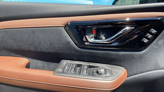 2026 Subaru Forester Touring - Photo 19