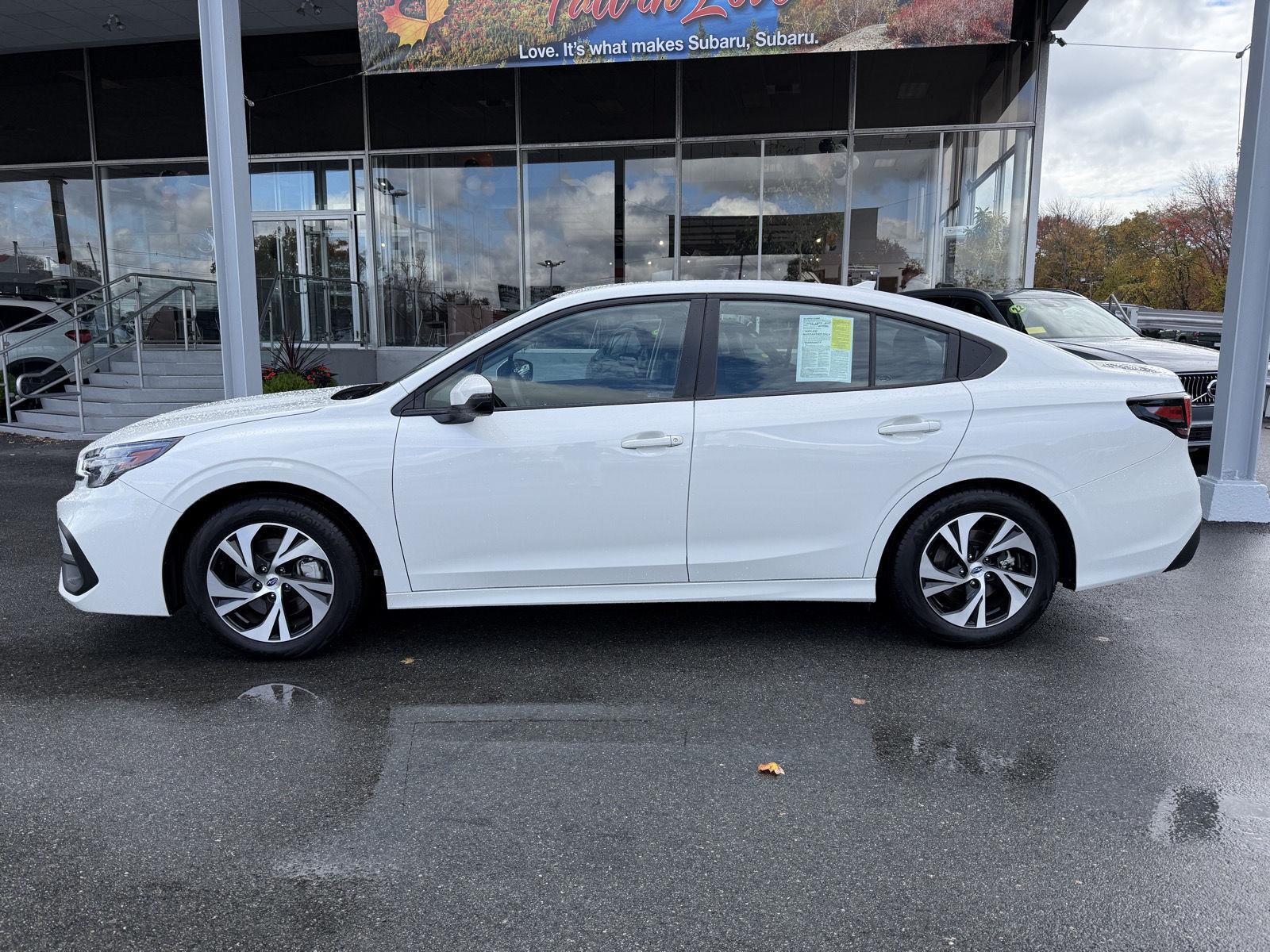 2025 Subaru Legacy Premium photo 2