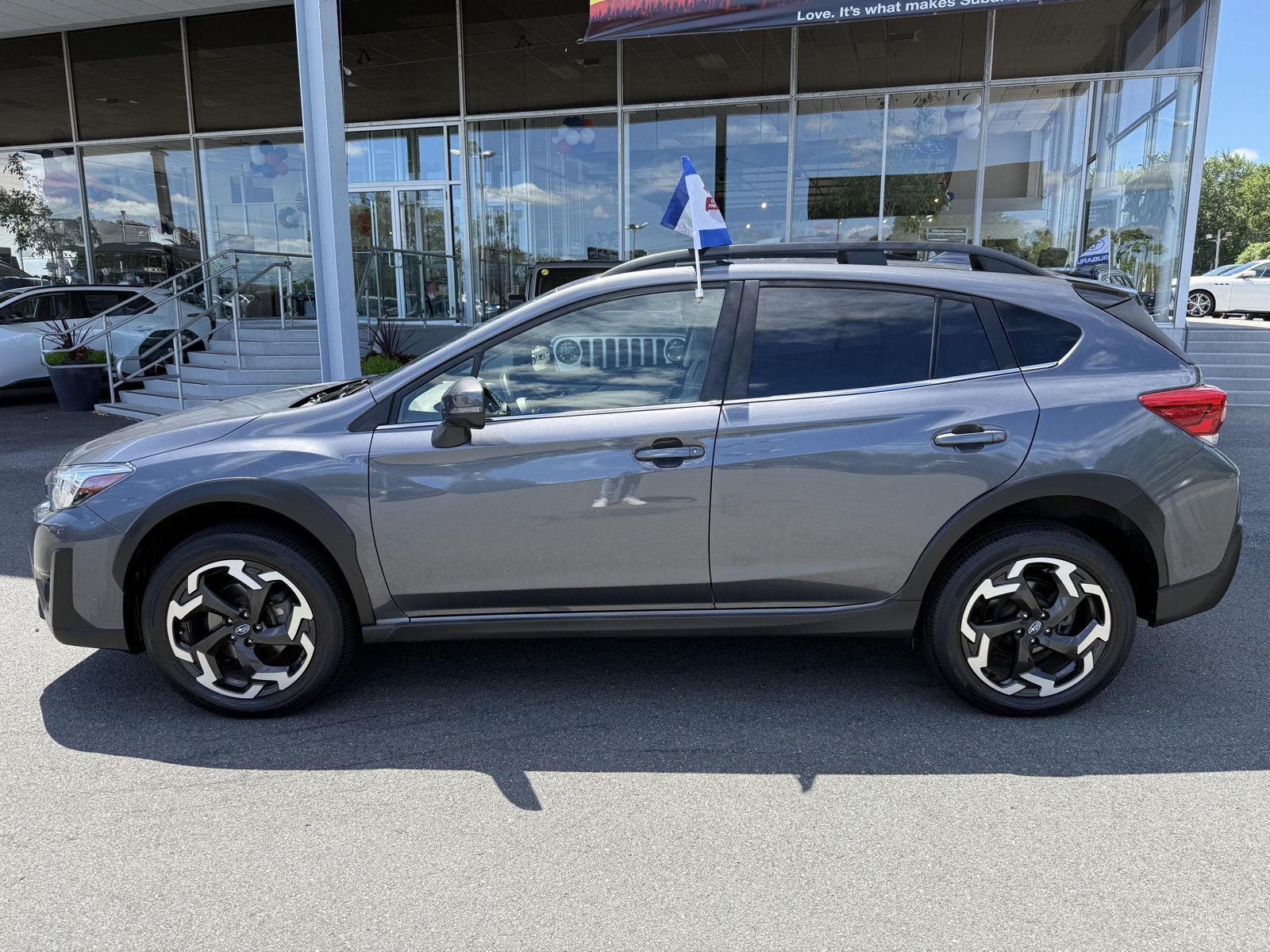 2022 Subaru Crosstrek Limited photo 2