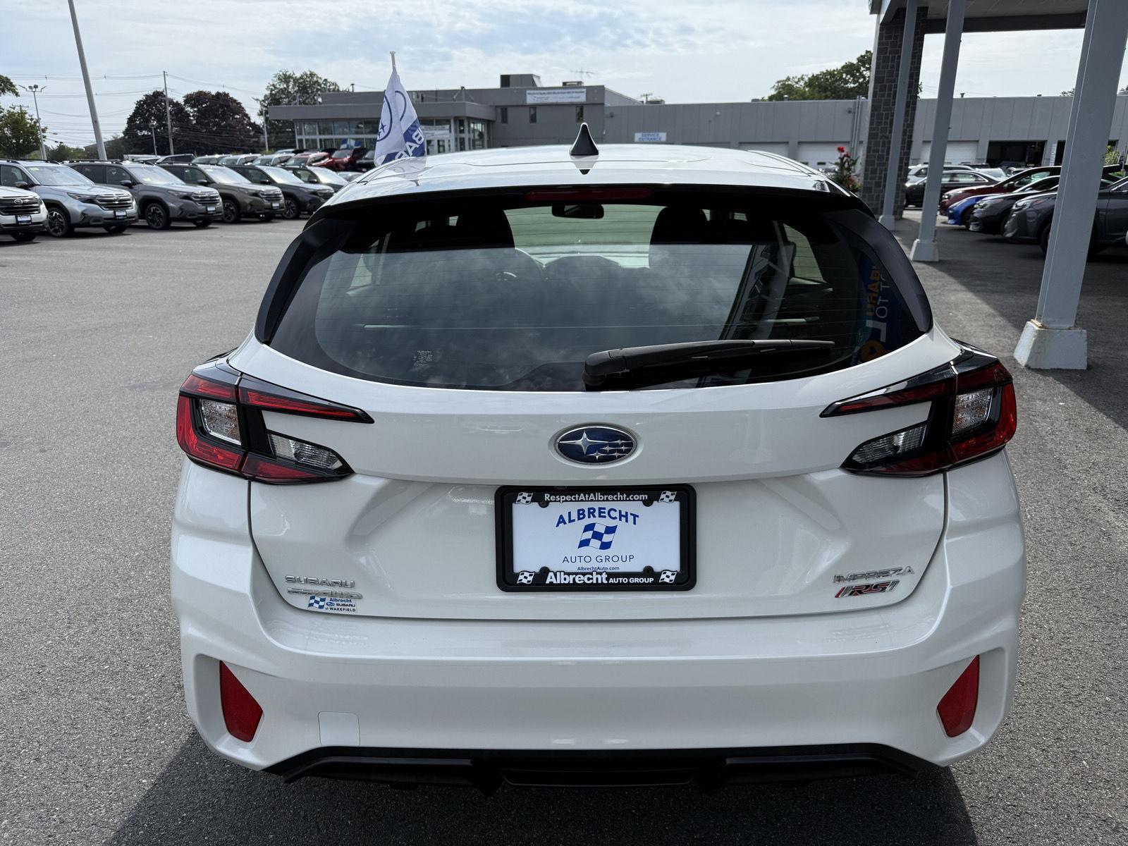 2024 Subaru Impreza RS photo 4