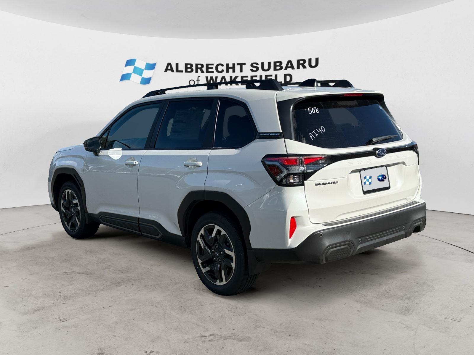 2025 Subaru Forester Limited photo 2