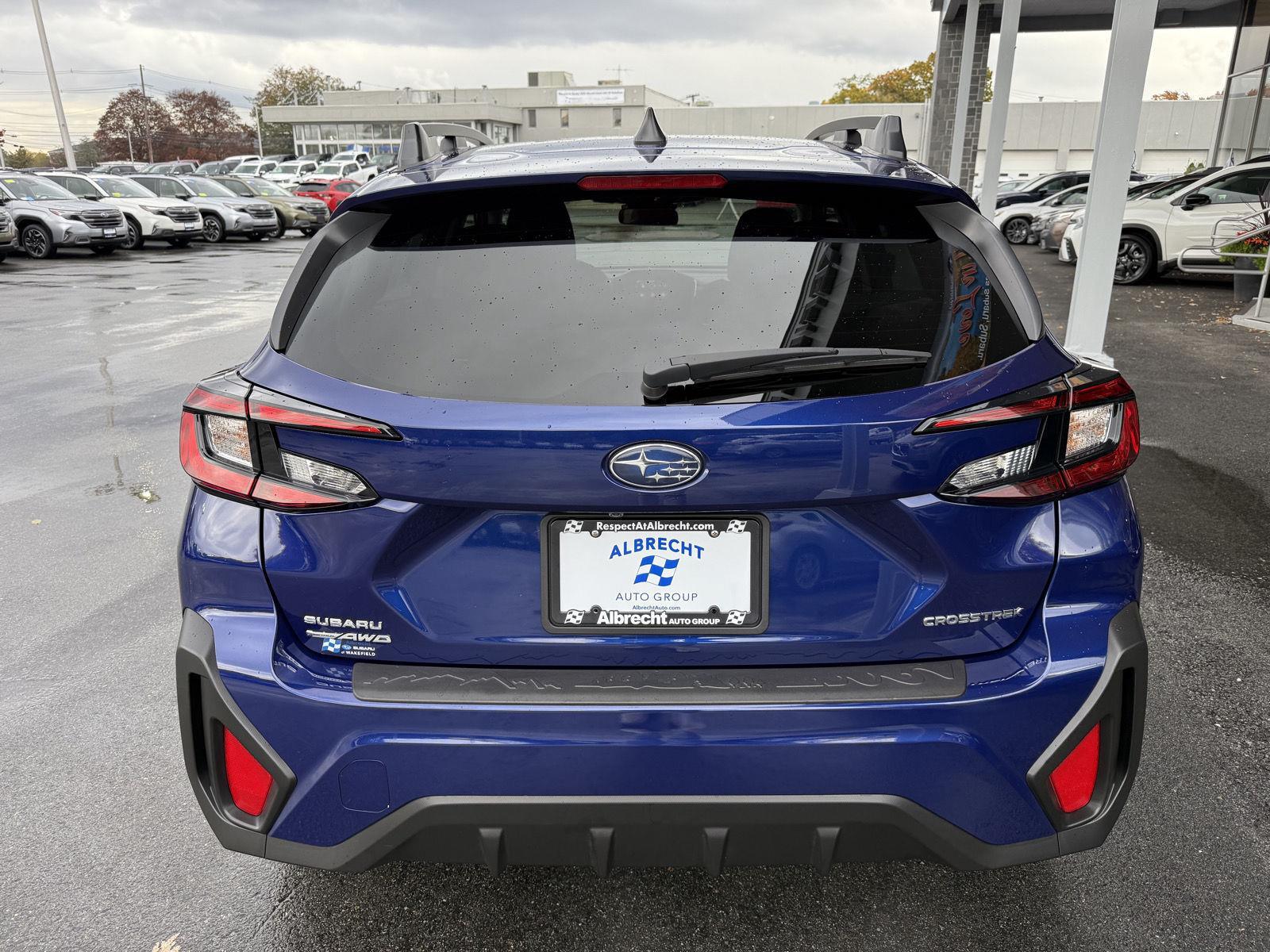 2025 Subaru Crosstrek Premium photo 4