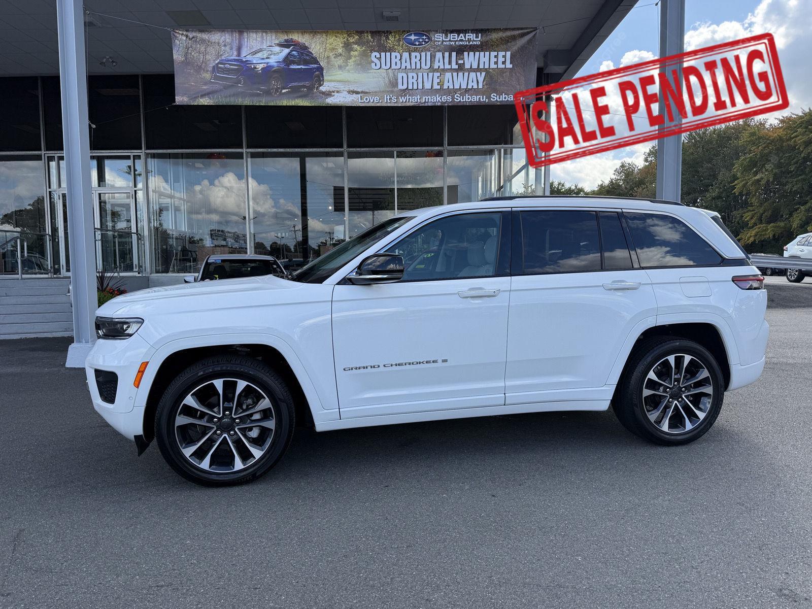 2022 Jeep Grand Cherokee Overland's photo