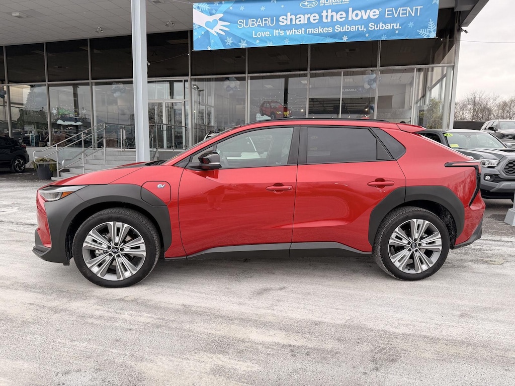 Used 2025 Subaru Solterra Limited SUV