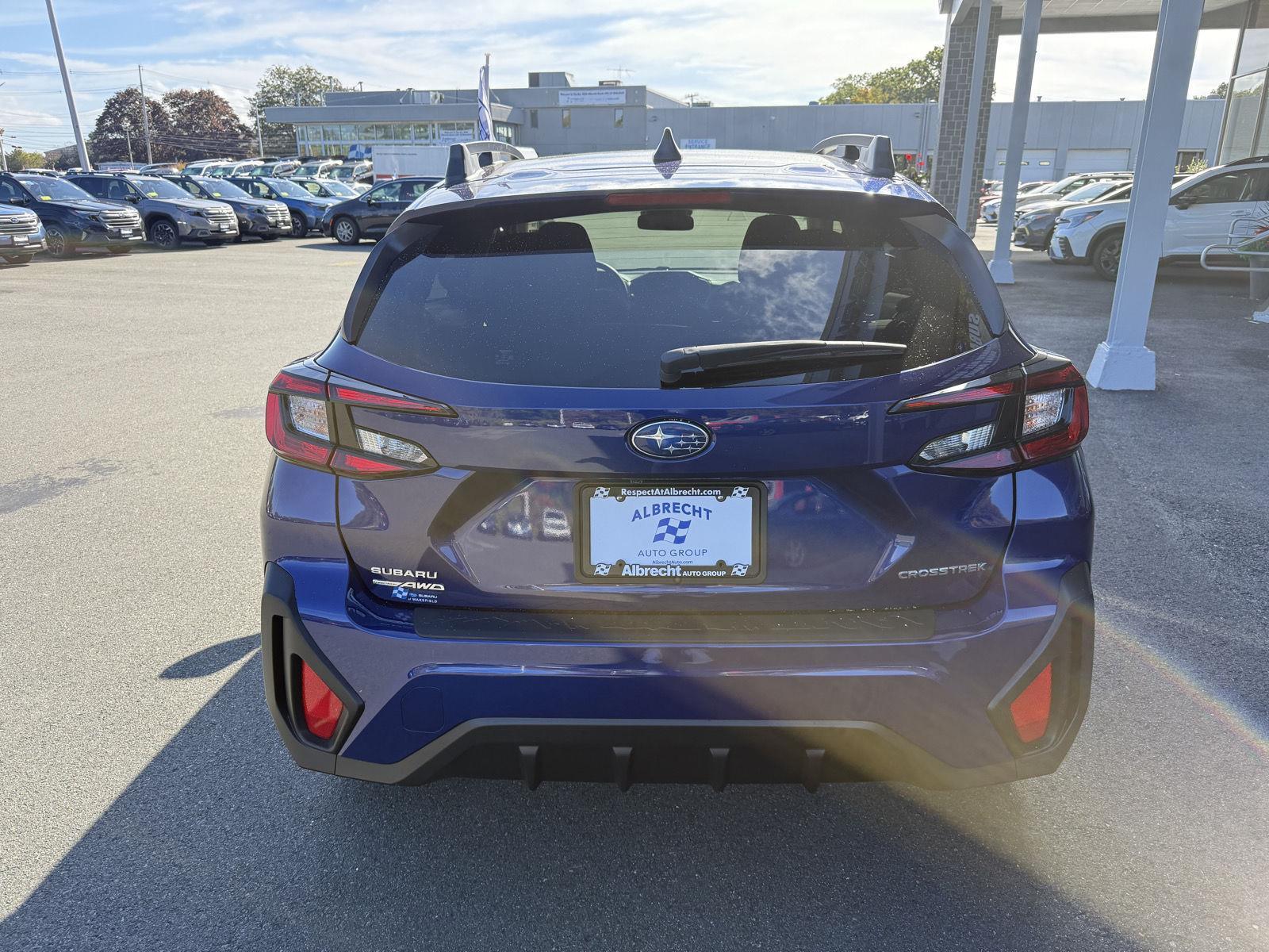 2025 Subaru Crosstrek Premium photo 4