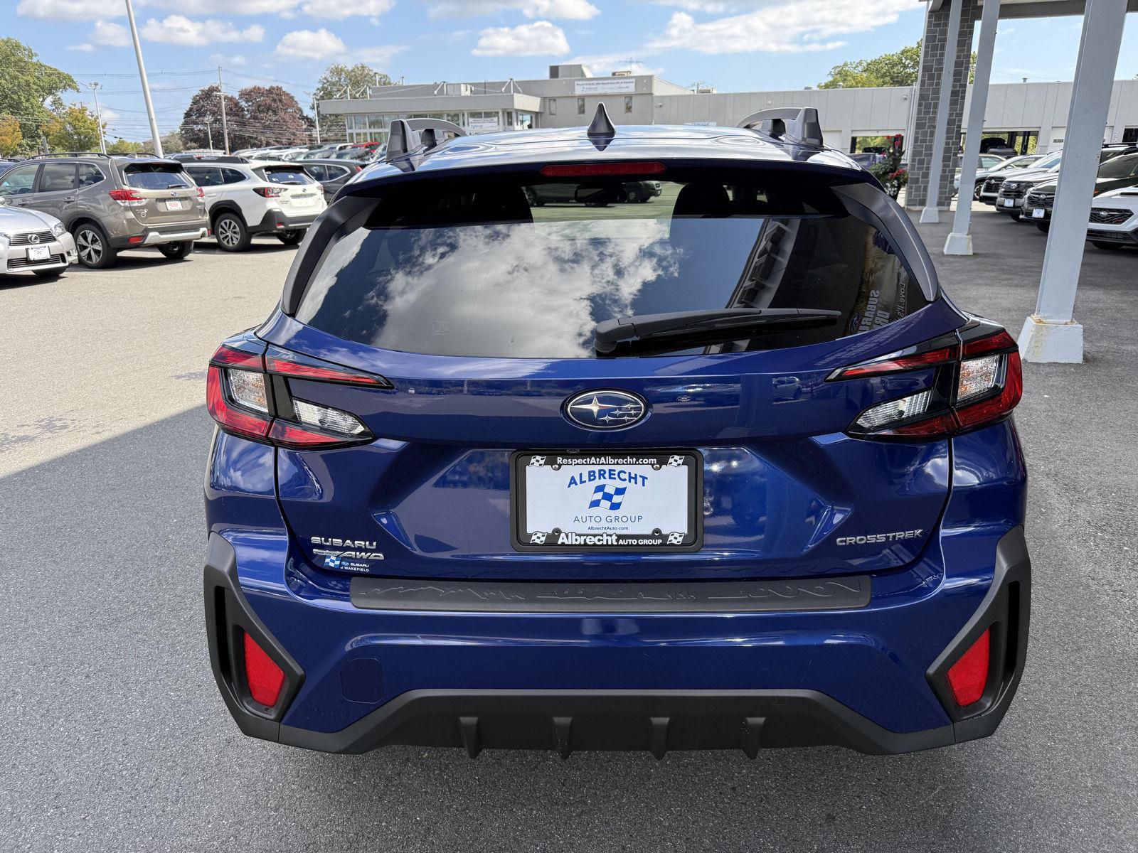2025 Subaru Crosstrek Premium photo 4