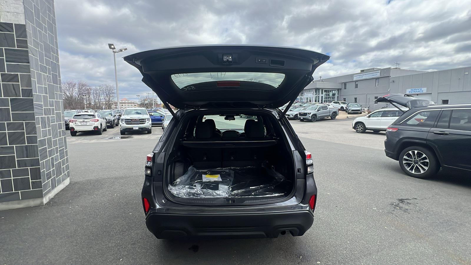 2026 Subaru Forester Premium - Photo 27