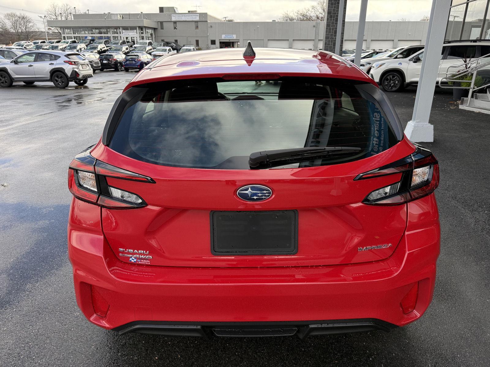 2025 Subaru Impreza Base photo 4