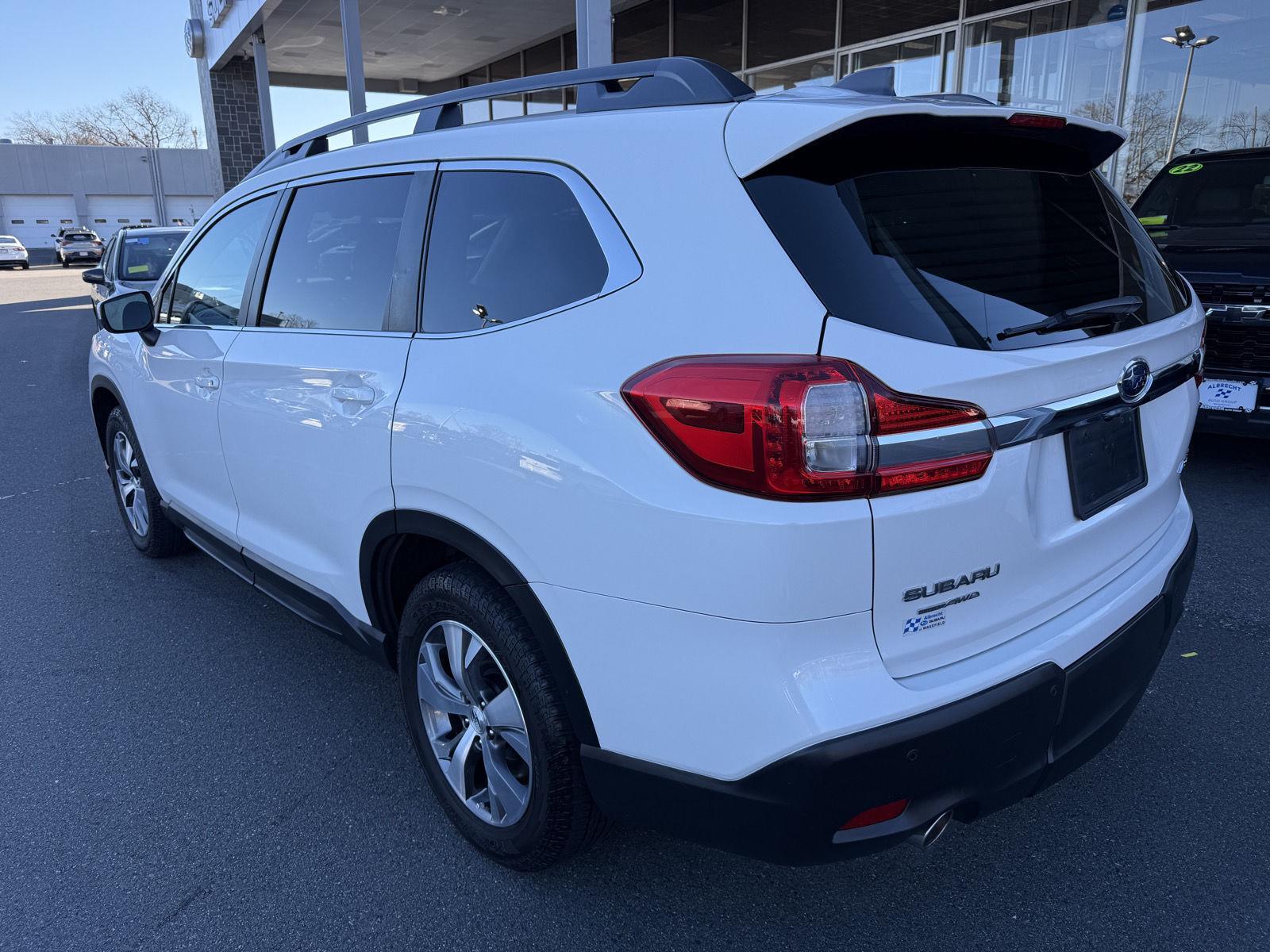 2021 Subaru Ascent Premium photo 3