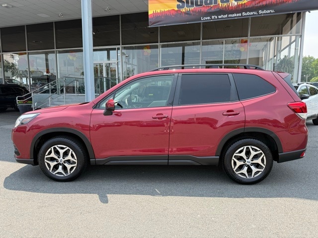 Used 2022 Subaru Forester Premium with VIN JF2SKAEC4NH477200 for sale in Wakefield, MA