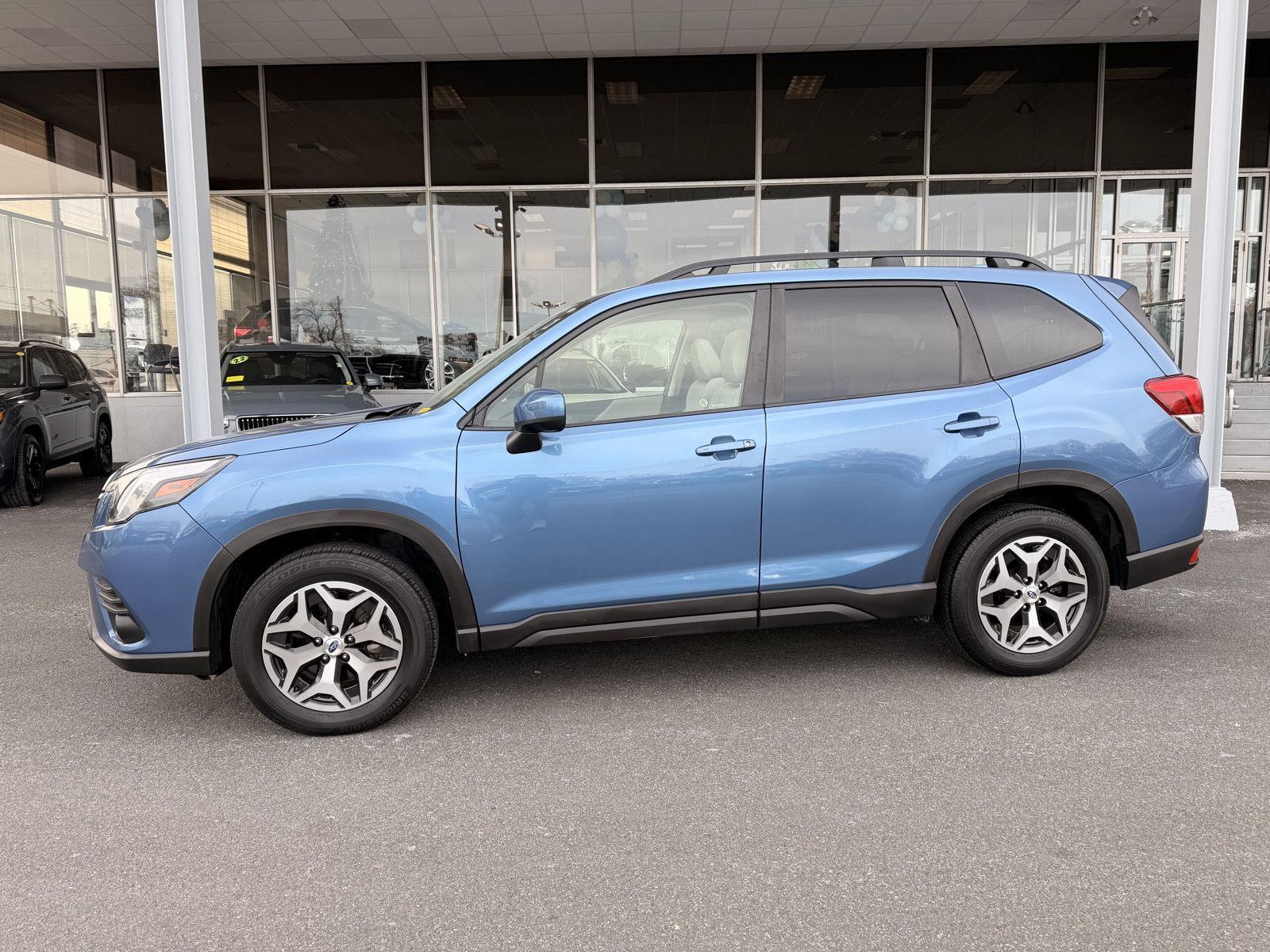 2023 Subaru Forester Premium