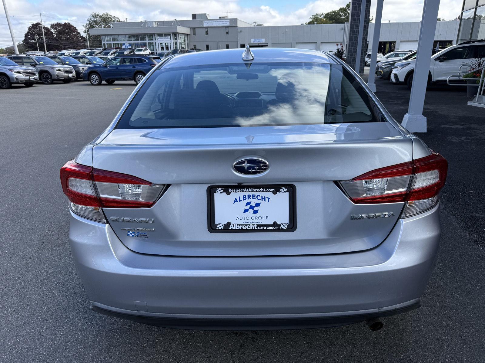 2018 Subaru Impreza Premium photo 4