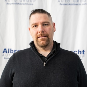 Staff member William Rich from ID_efde4e72b73a