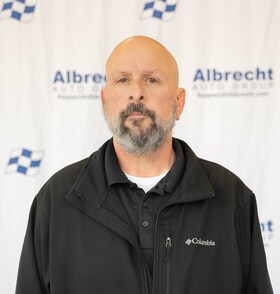 Staff member David Patti from ID_efde4e72b73a