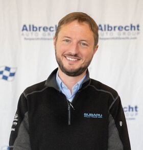 Staff member David Bentley from ID_a03b8e39c9d0