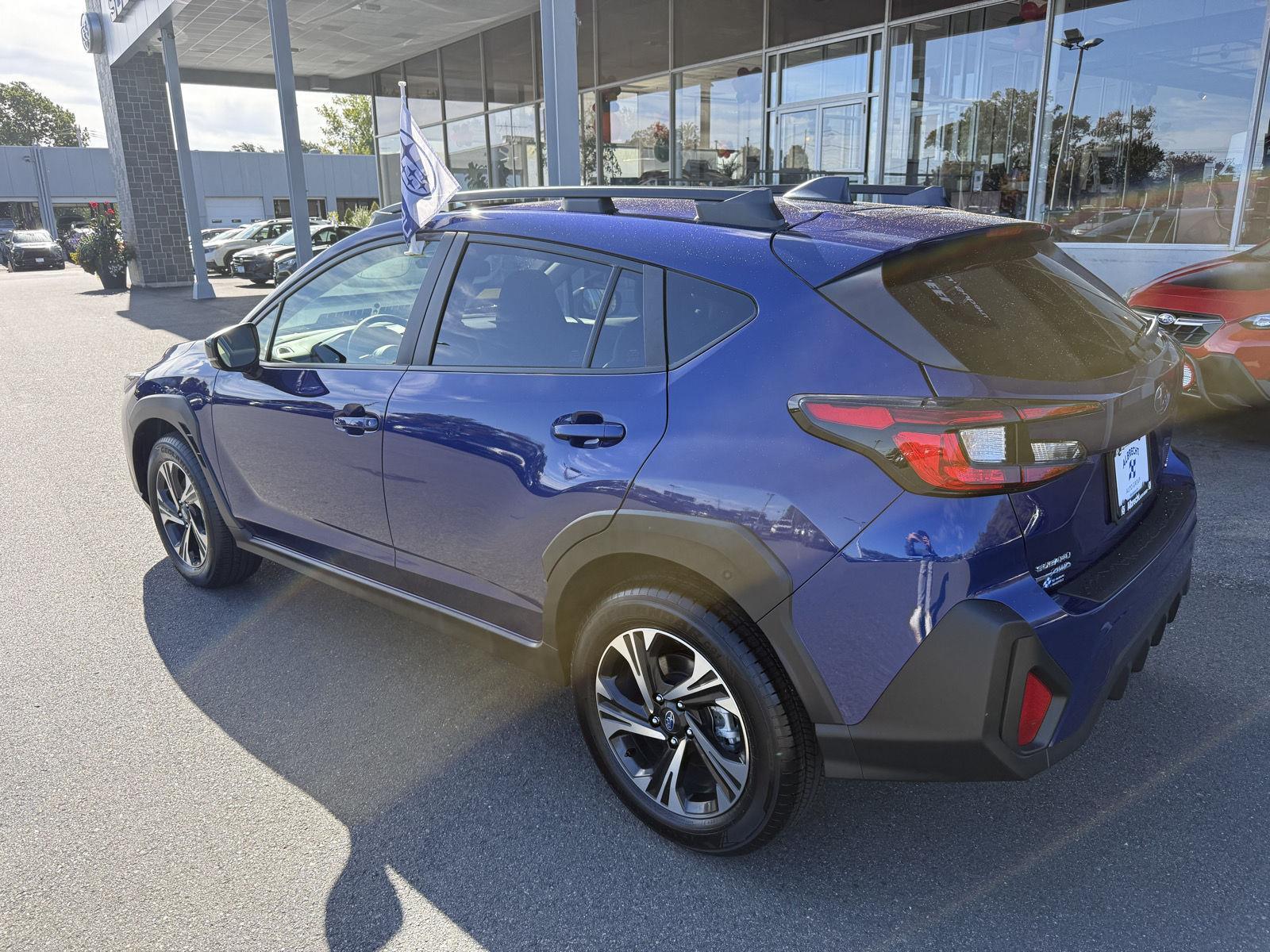 2025 Subaru Crosstrek Premium photo 3