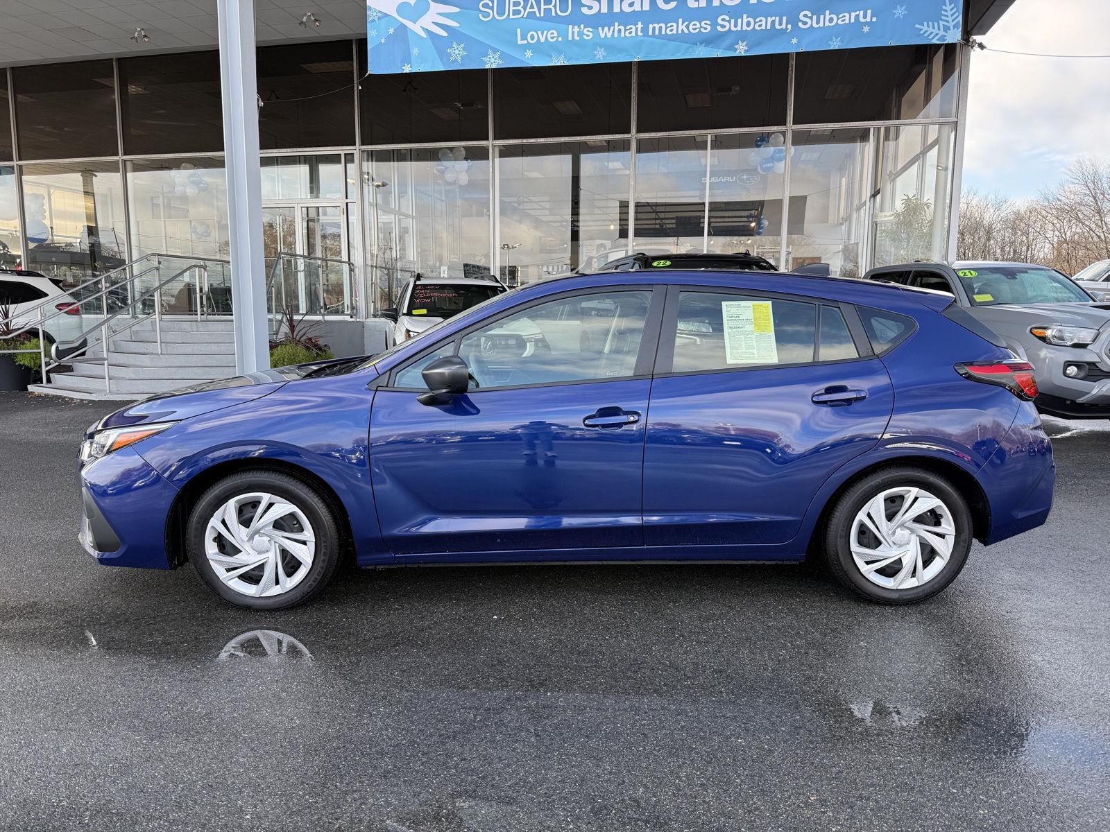 2025 Subaru Impreza Base photo 2