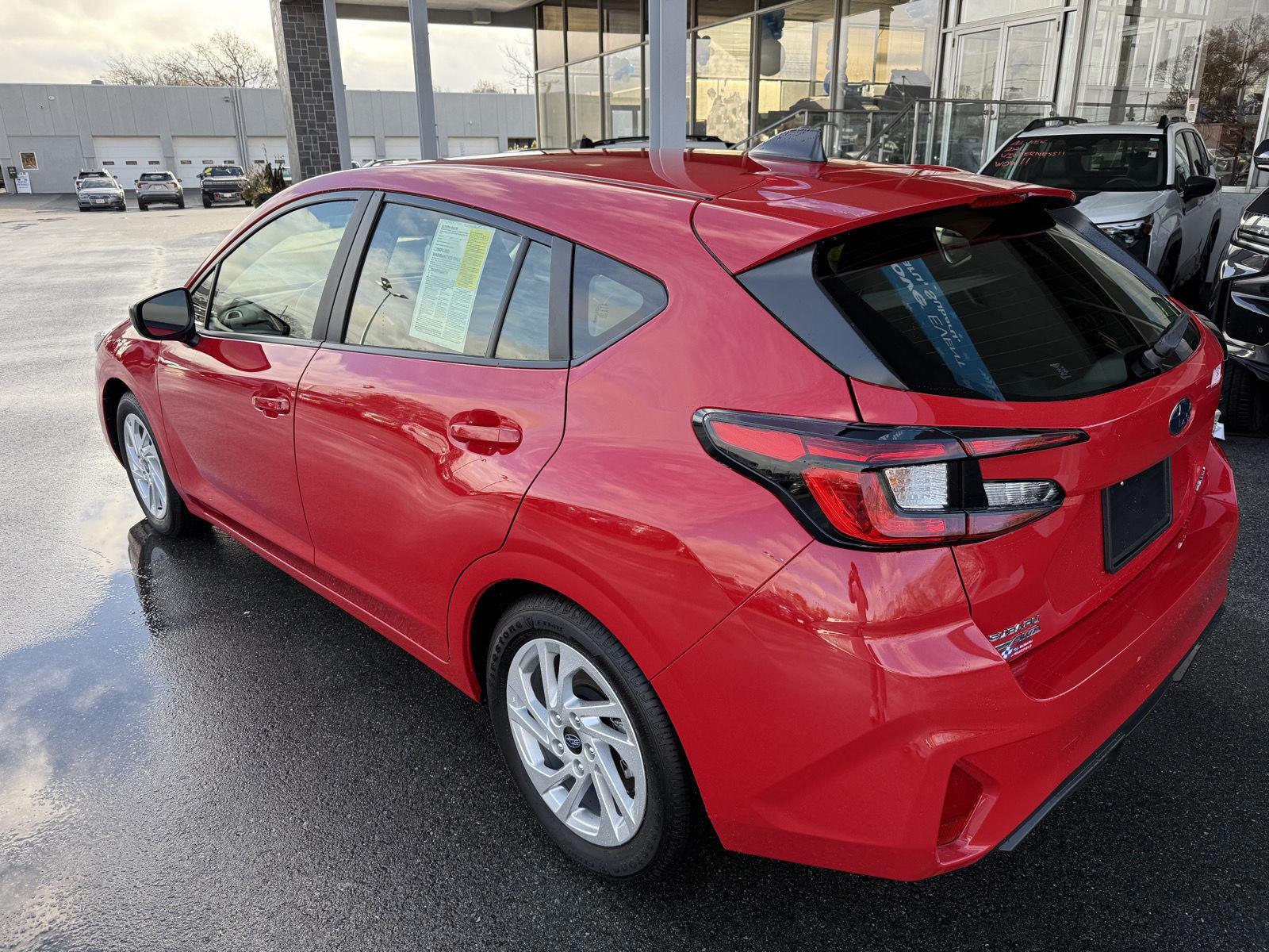 2025 Subaru Impreza Base photo 3