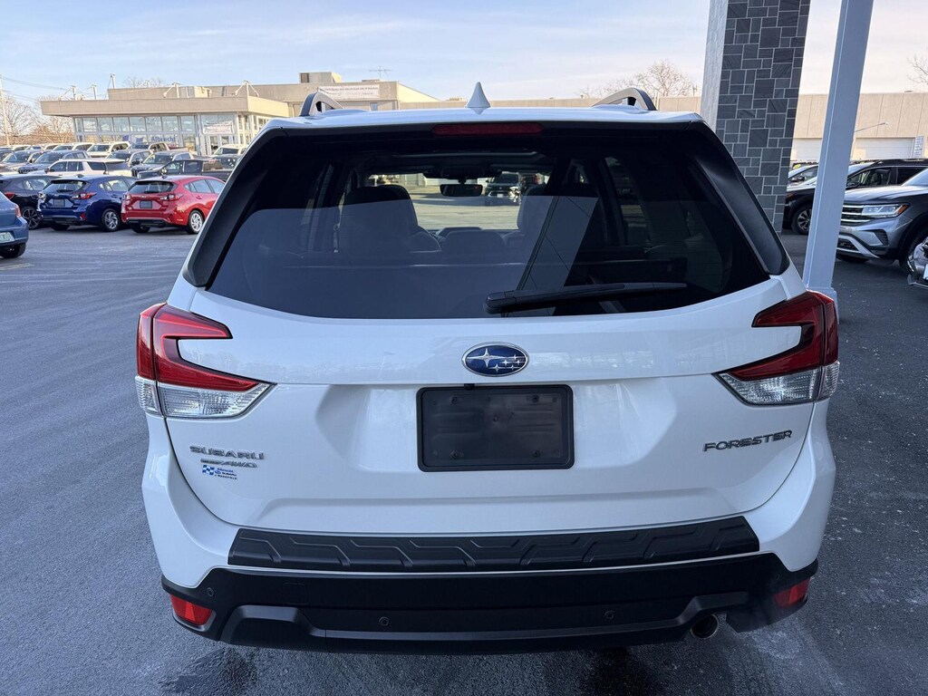 Used 2023 Subaru Forester Limited SUV