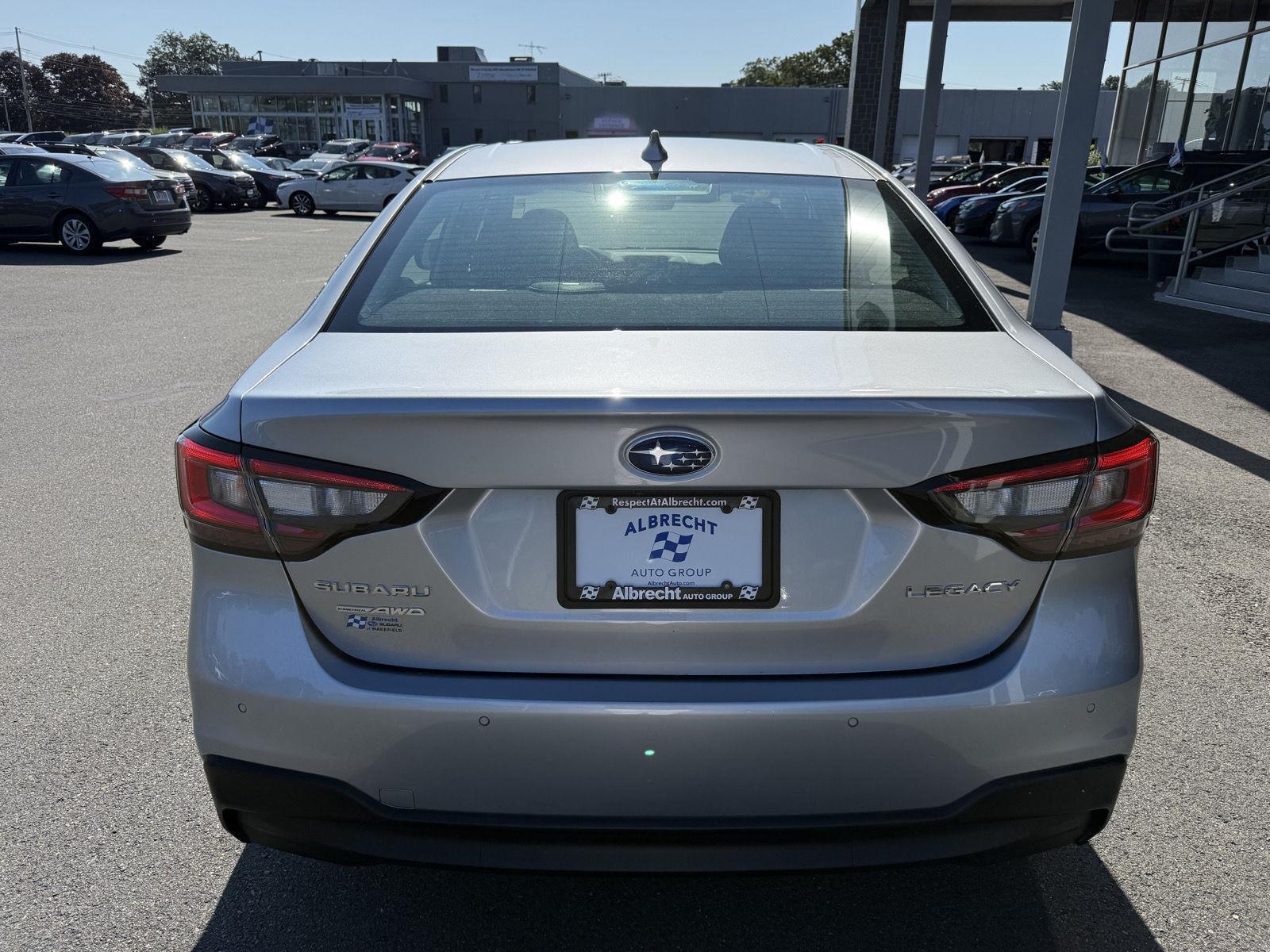 2025 Subaru Legacy Limited photo 4