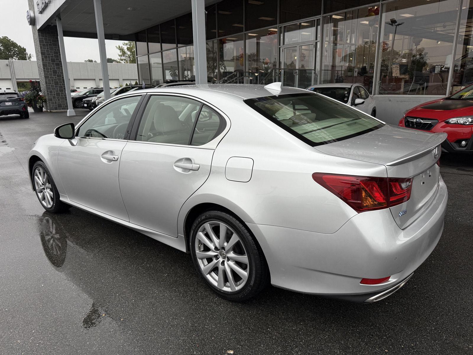 2015 Lexus GS 350 photo 3