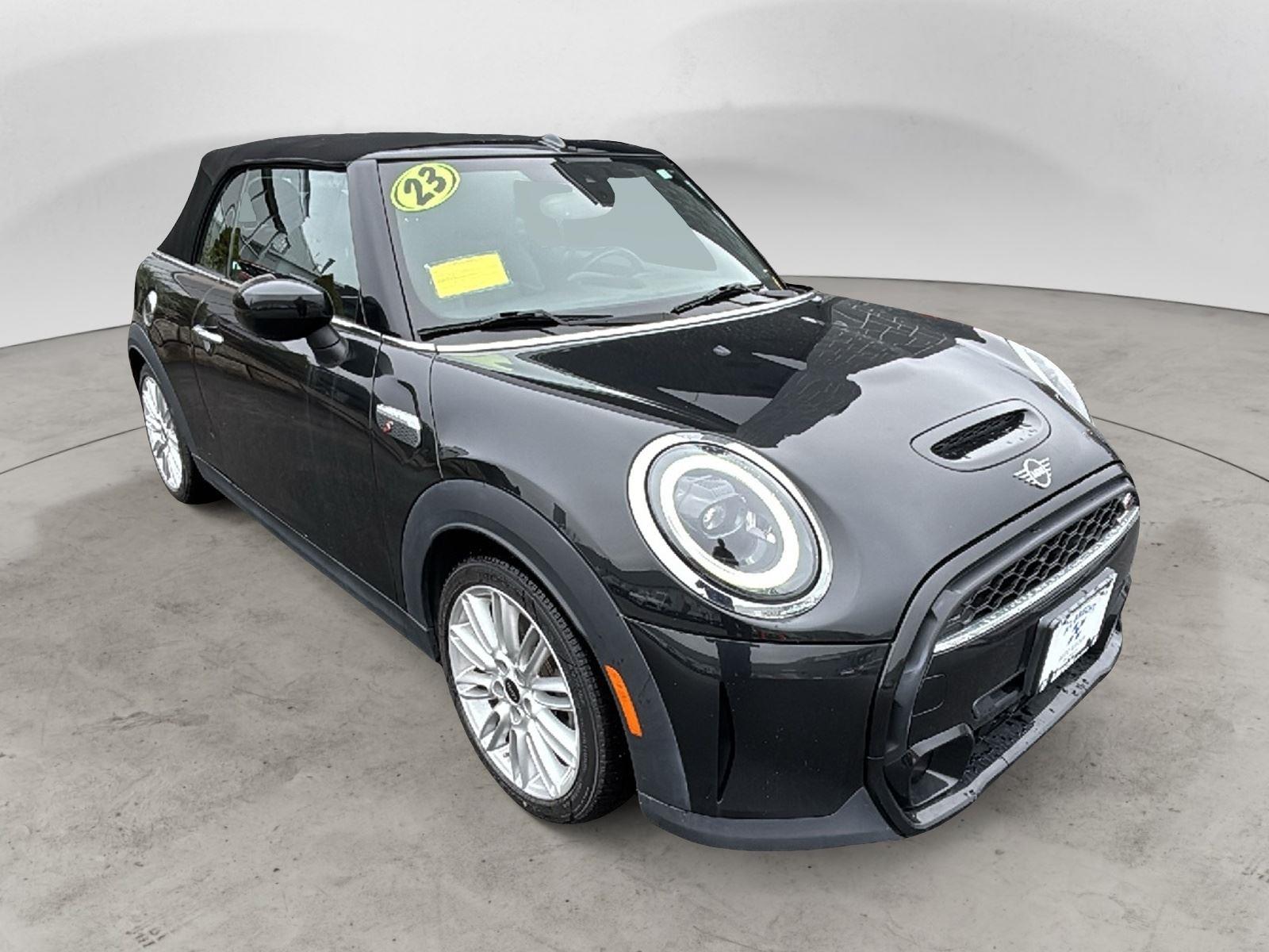 2023 MINI Convertible
