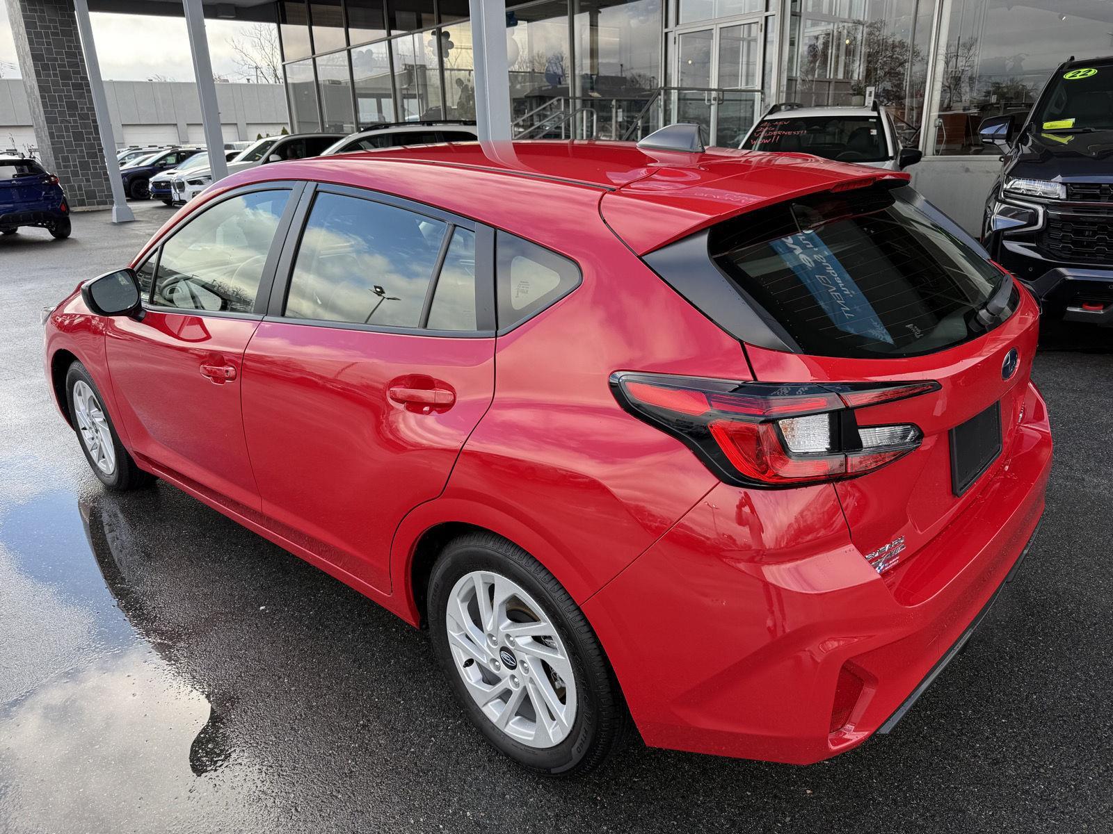 2025 Subaru Impreza Base photo 3