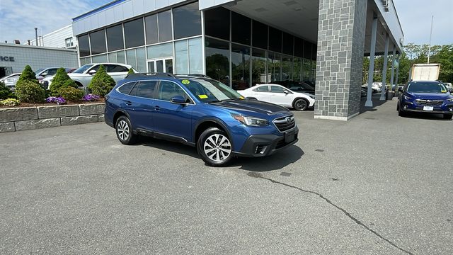 2022 Subaru Outback Premium's photo