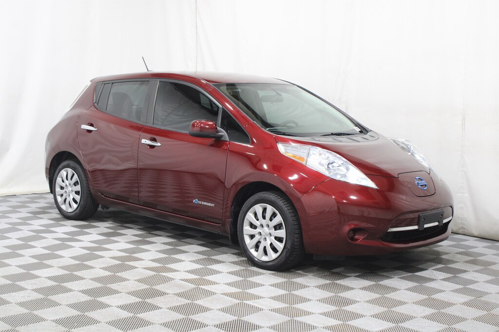 Used 2017 Nissan LEAF S Hatchback