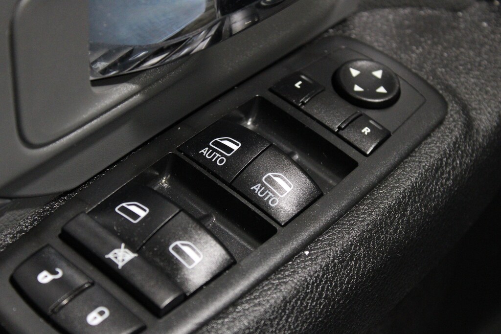 Used 2021 Ram 1500 Classic SLT Truck Crew Cab