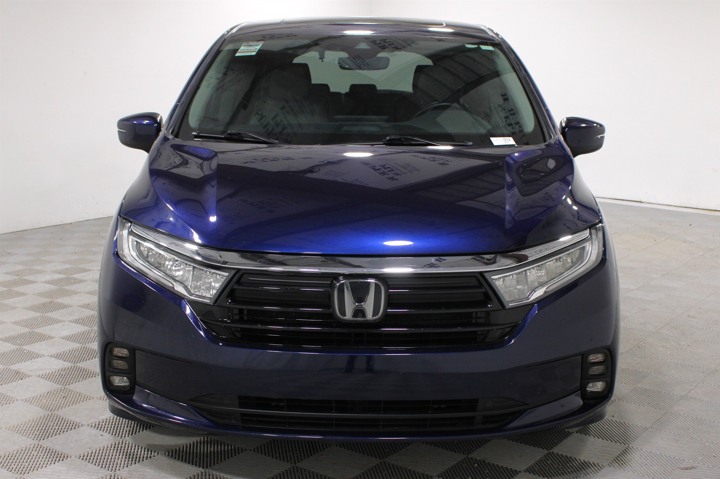 2024 Honda Odyssey EX-L - Photo 35