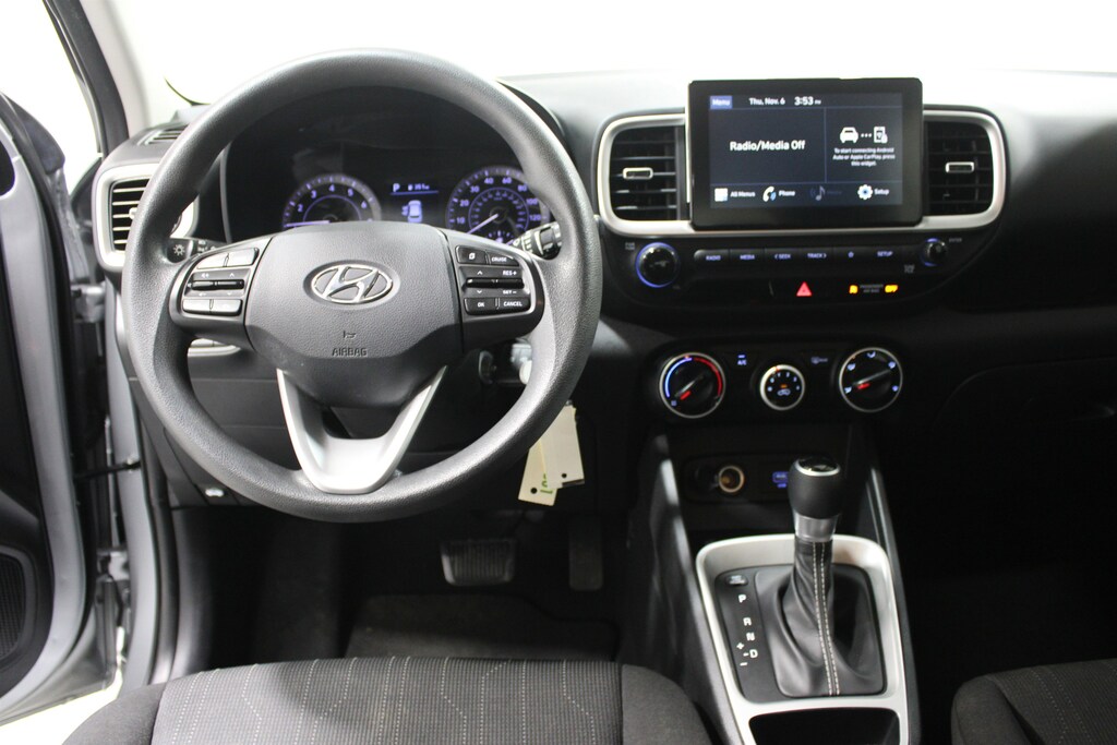 Used 2021 Hyundai Venue SE SUV