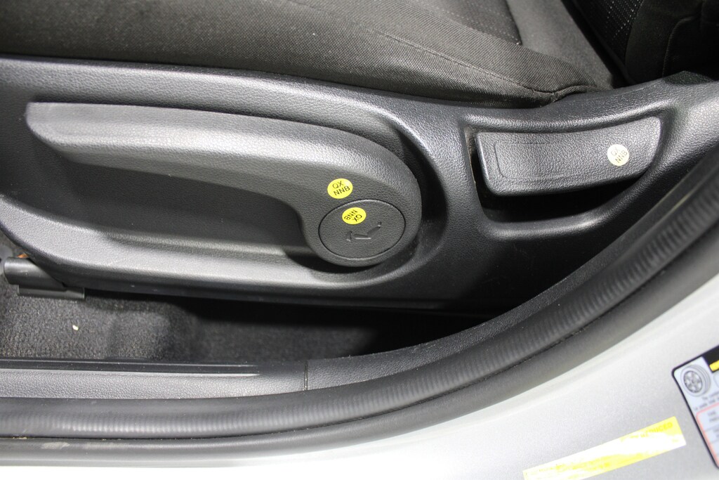 Used 2021 Hyundai Venue SE SUV