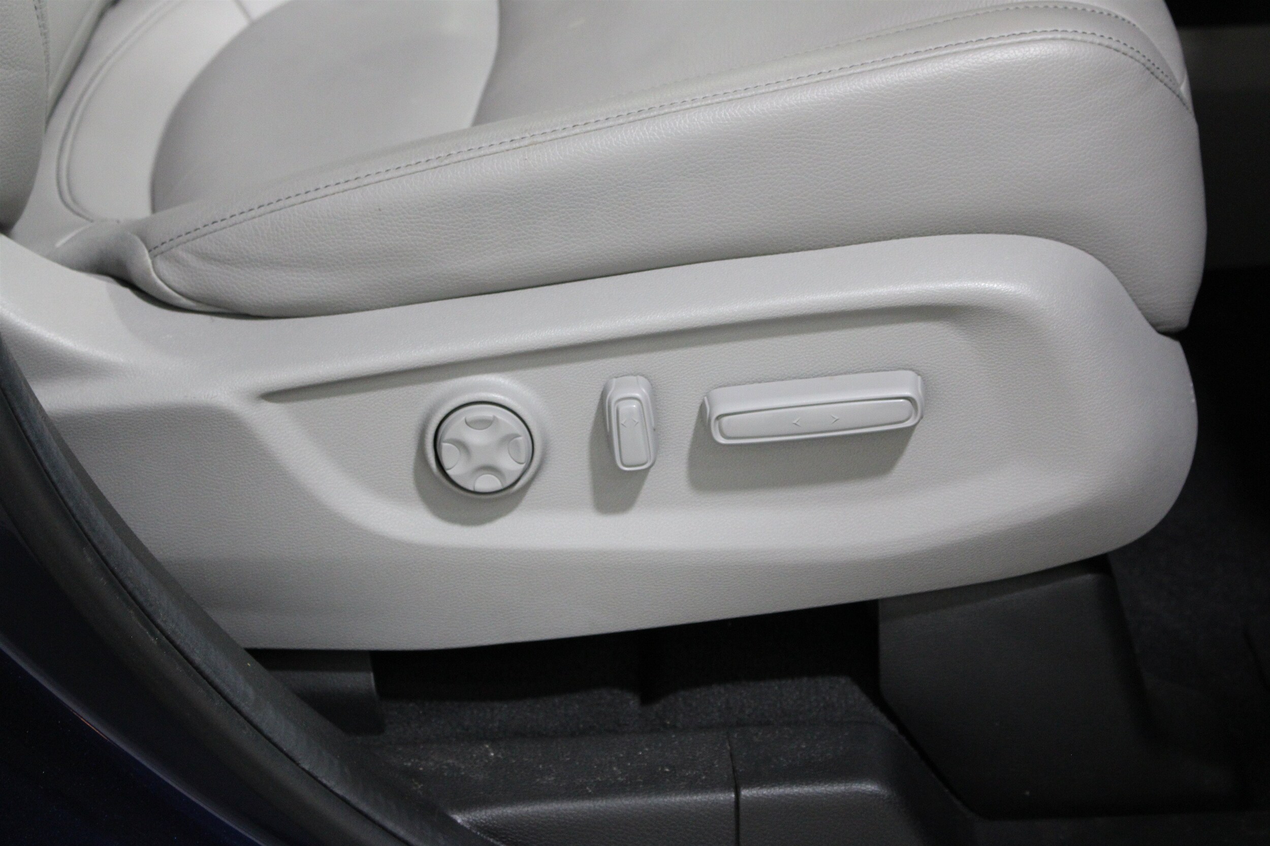 2024 Honda Odyssey EX-L - Photo 26