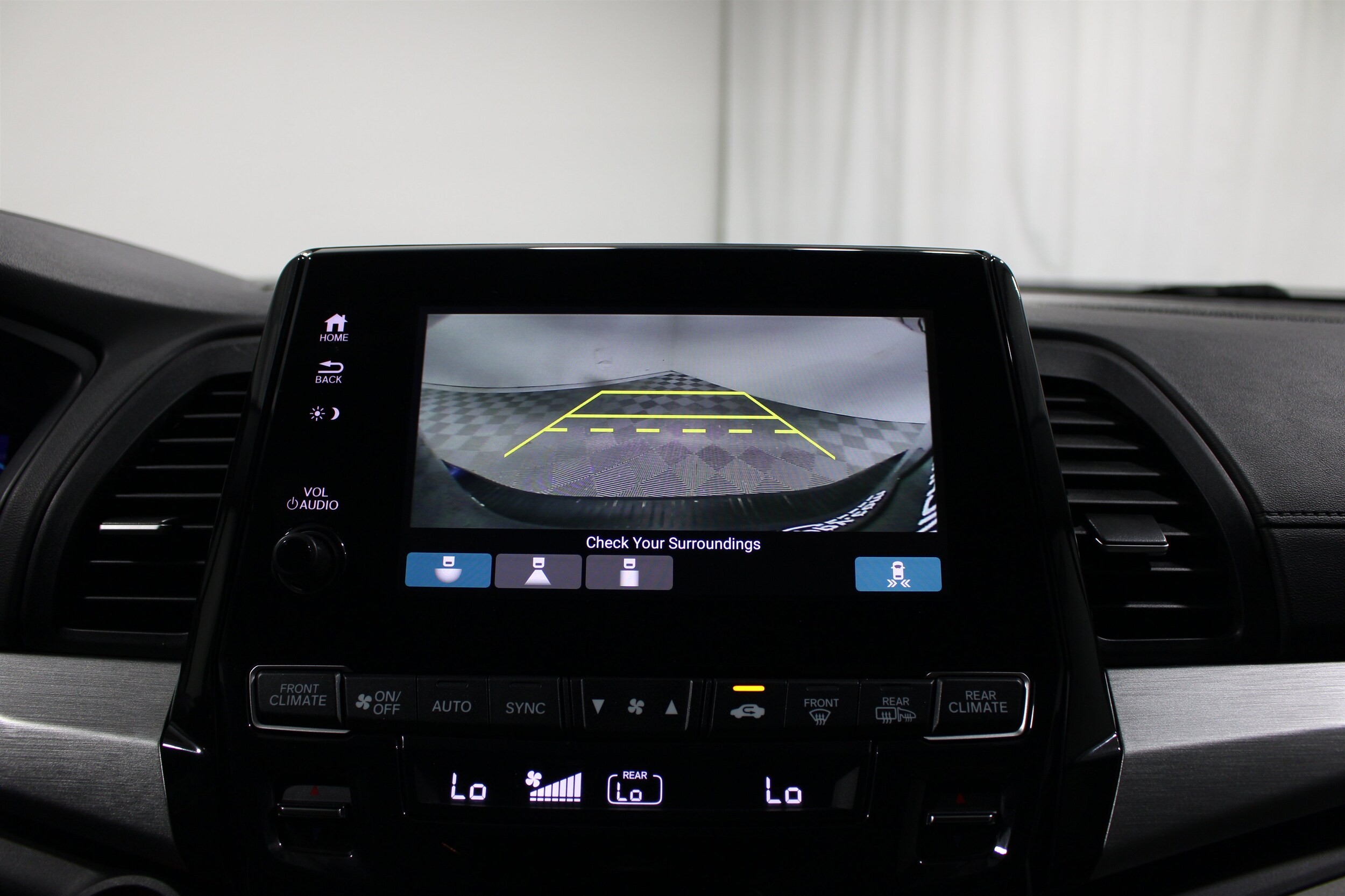 2024 Honda Odyssey EX-L - Photo 16