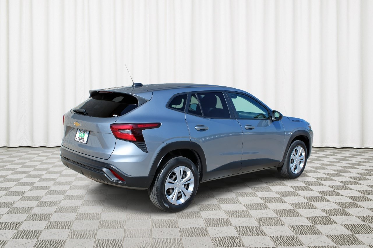 Used 2025 Chevrolet Trax LS SUV